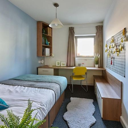 Cosy Ensuite Bedrooms At Trust House Near Exeter City Centre Zewnętrze zdjęcie