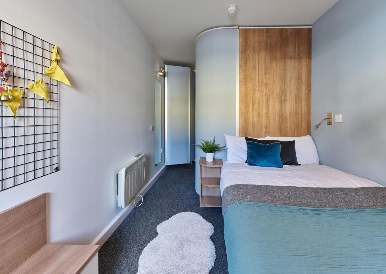 Cosy Ensuite Bedrooms At Trust House Near Exeter City Centre Zewnętrze zdjęcie